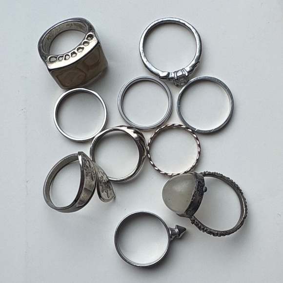 Jewelry - Lot of Silver Tone Costume Rings